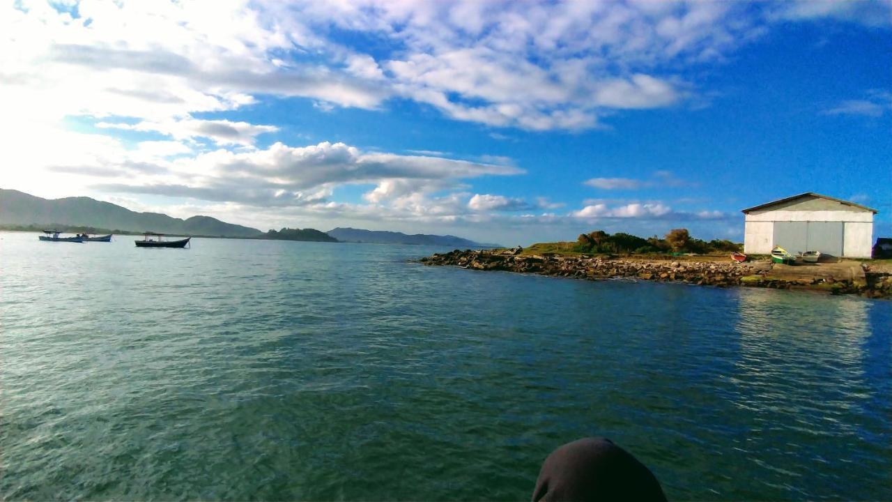 Chale Praia Da Armacao Florianópolis Kültér fotó